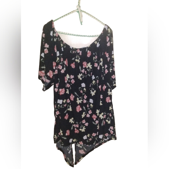 Lily Morgan Black Floral Blouse Size 3X - Picture 3 of 3